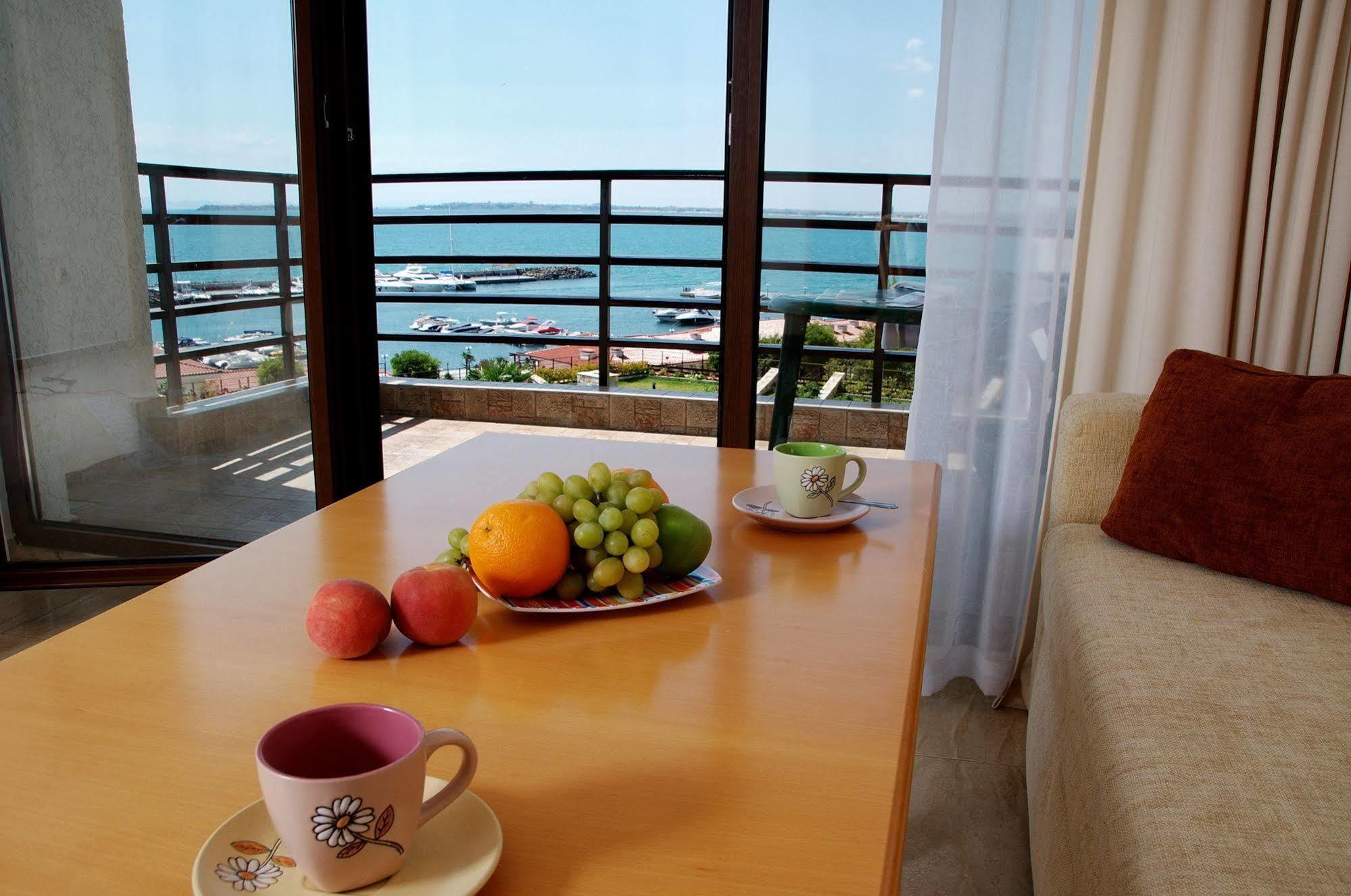 Diamond Apartments Свети-Влас Экстерьер фото