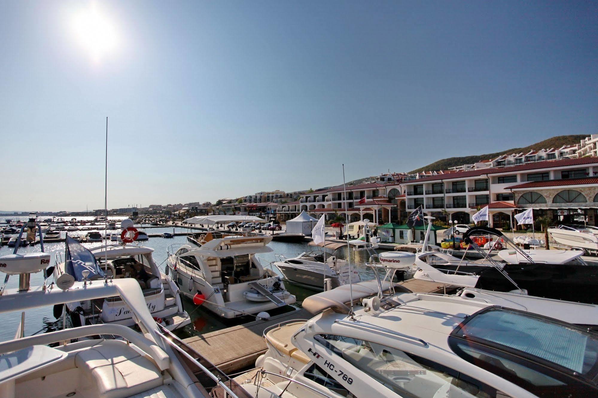 Diamond Apartments Свети-Влас Экстерьер фото