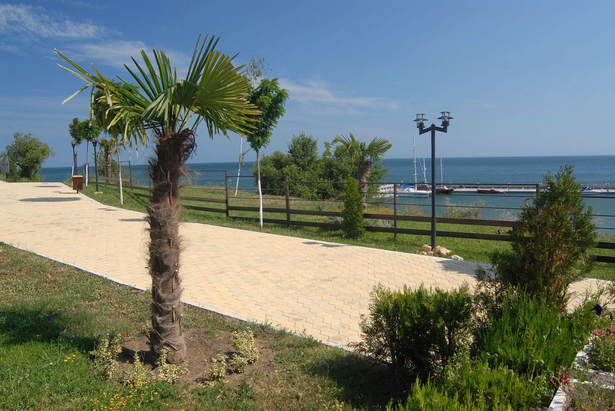 Diamond Apartments Свети-Влас Экстерьер фото